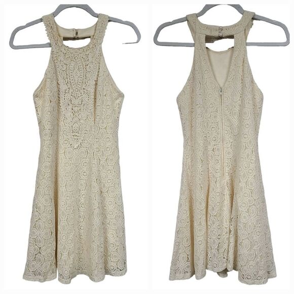 Jodi Kristopher Ivory Lace Embroidered Halter Cut Out Short Homecoming Dress Jrs - Picture 2 of 11